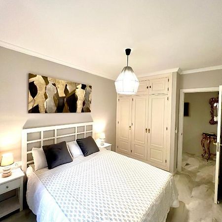 Apartament Puerto Deluxe Malaga Zewnętrze zdjęcie