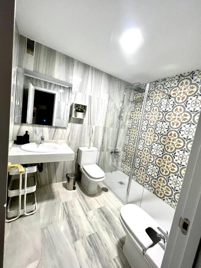 Apartament Puerto Deluxe Malaga Zewnętrze zdjęcie