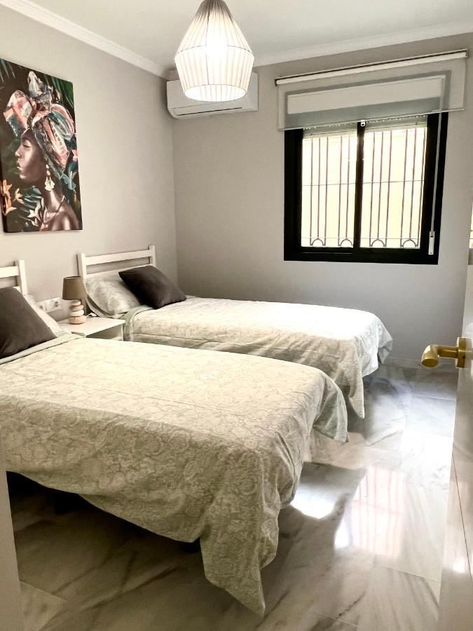 Apartament Puerto Deluxe Malaga Zewnętrze zdjęcie